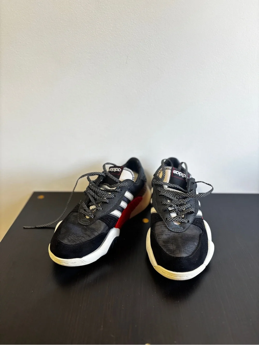 Alexander Wang Adidas turned out sneaker Black White Red Low-Top Sneakers